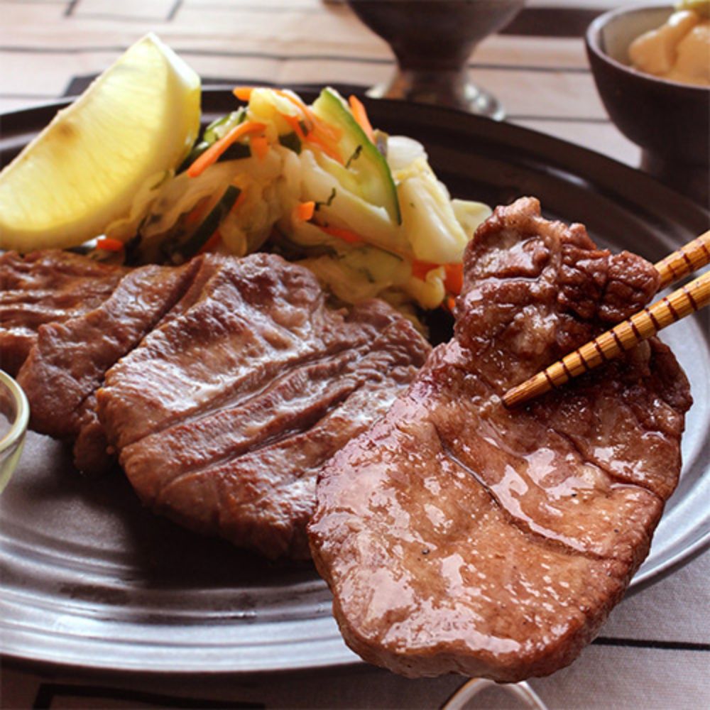 【88】【産直】杜の都 仙台名物 肉厚牛たん塩味&味噌味 食べ比べセット(日・かたい信用やわらかい肉 肉のいとう)(週刊新潮紹介)