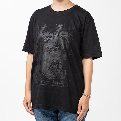 『間違った子を魔法少女にしてしまった』「HOLY SHIT」Tシャツ(BLACK)