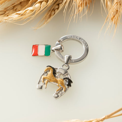 【738】イタリア製馬と馬蹄のシルバーキーリング（伊・シルバーミルコ）（週刊新潮紹介）