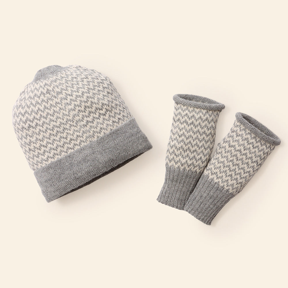 737】アルパカ100%使用防寒アイテム（日・アルパカハウス）（週刊新潮