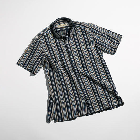 【609】島育ちの半袖ボタンダウンシャツ（日・QIQ Brown Select）（週刊新潮紹介）